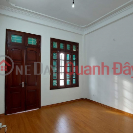 House for sale 98m2 Hong Tien street, Long Bien Garage 2 Cars 6 bedrooms Elevator Price 13.3 Billion VND _0