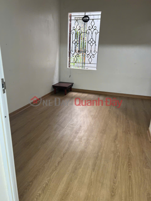 Cho thuê căn hộ tập thể 70 Mai Động, 60m2 x 2 ngủ, 1 wc. 6.5 Triệu _0