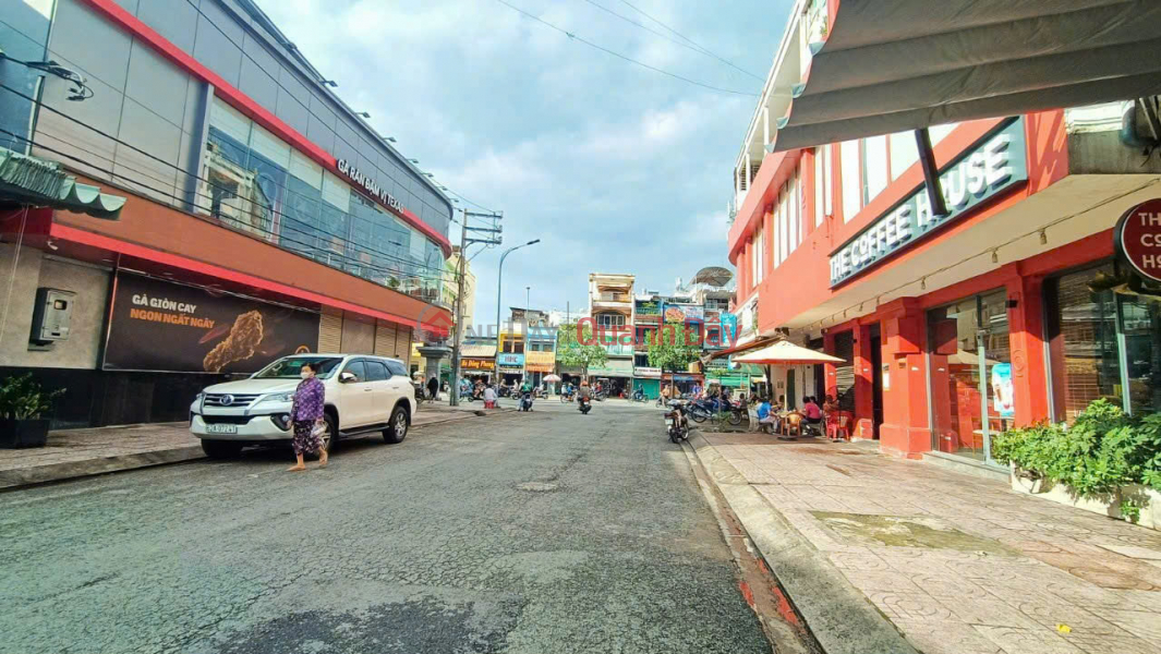 đ 12.2 Billion HOT HOT - HOUSE FOR SALE IN A PRIME LOCATION ON LE QUANG SUNG ALLEY, WARD 6, DISTRICT 6, HO CHI MINH CITY