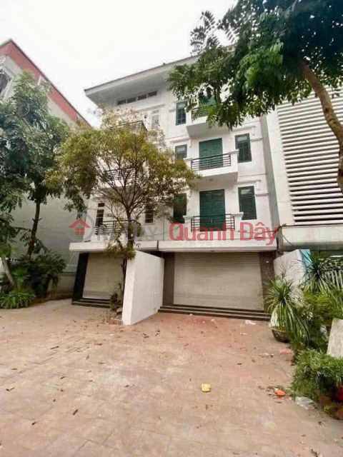 ULTRA VIP AREA ON HOANG CAU STREET<br \/> - ADMINISTRATIVE CENTER - FRONT AND BACK YARD - ELEVATOR - TOP BUSINESS _0