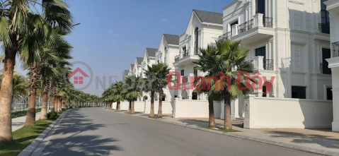 Single-storey apartment with 3 floors and 1 tum is located near the sea and lake _0