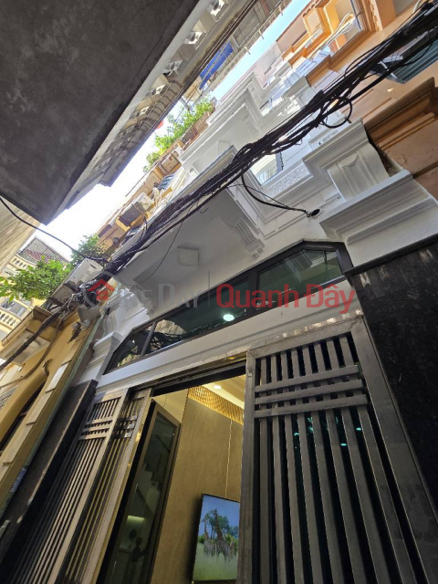 NHÀ DÂN XÂY 5 TẦNG FULL - CÓ HOÀN CÔNG - GẦN PHỐ - NGÕ RỘNG THOÁNG - NỘI THẤT SANG XỊN & CHỦ TẶNG LẠI TOÀN BỘ _0