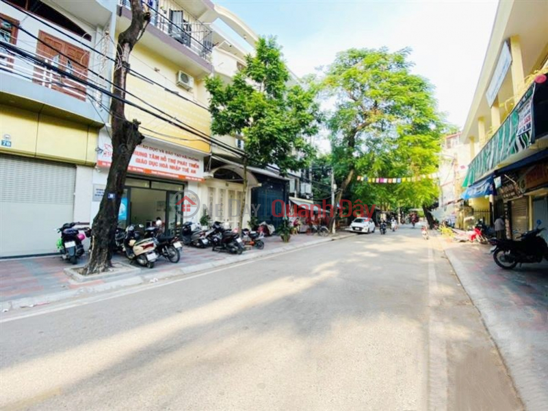 Bán nhà mặt đường Nguyễn Công Trứ vị trí cực đẹp, vỉa hè rộng, GIÁ 9.7 tỉ Niêm yết bán