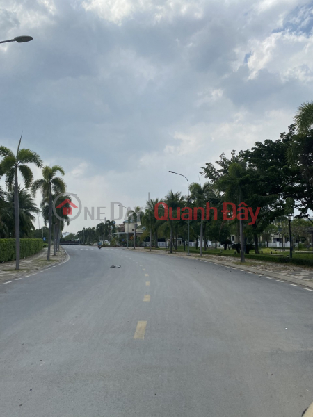 Property Search Vietnam | OneDay | Nhà ở Niêm yết bán, Bán gấp đất ven sông Sài Gòn gần biệt thự An Phú Đông quận 12 2200m2 giá 20 tỷ, đường xe tải thông, thương