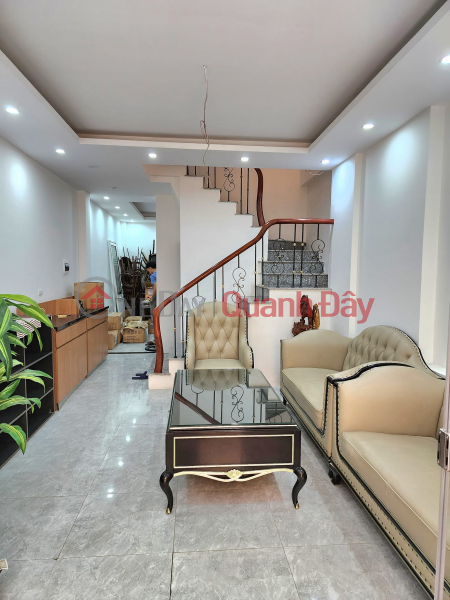 RARE! SELL HOUSE FOR SALE, DONG DA: 54M2 x 5 storeys, WIDE LAND, SOME STEPS OF CAR, PRICE ONLY 5.88 BILLION Sales Listings