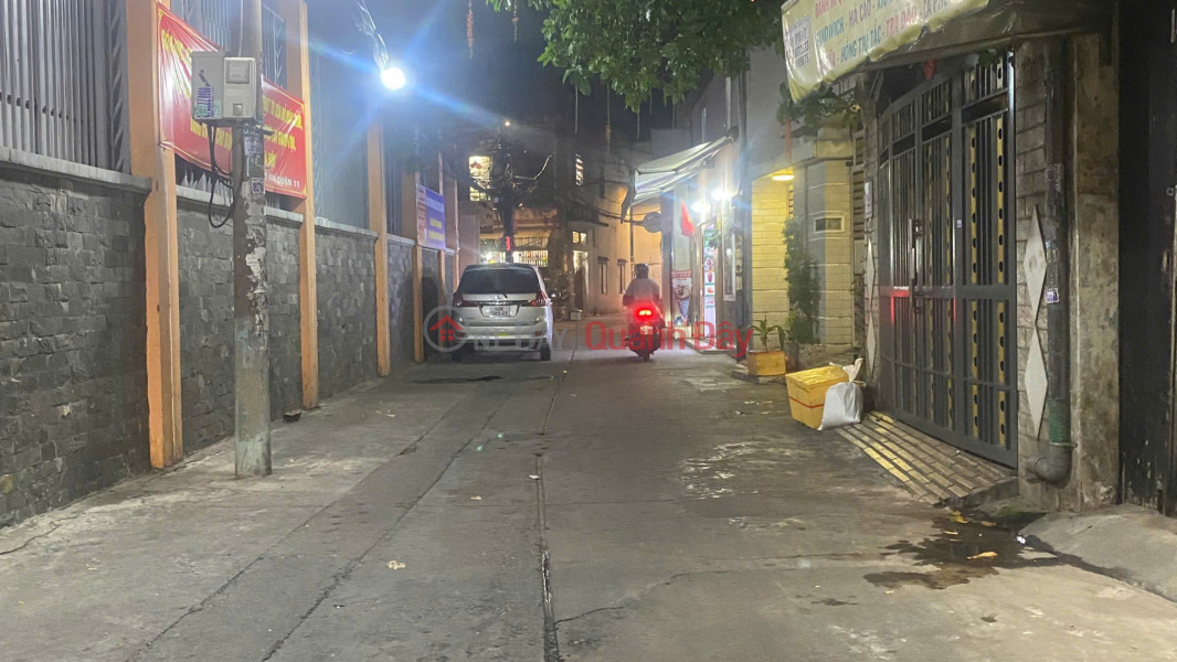 HOUSE FOR SALE IN DISTRICT 11, HOA BINH, NEAR DAM SEN, 52M2, CAR ALLEY, OVER 5 BILLION Sales Listings