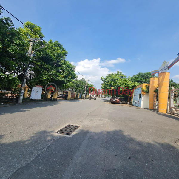 Property Search Vietnam | OneDay | Residential Sales Listings Owner needs to URGENTLY sell a plot of land in Trau Quy resettlement area, Gia Lam, Hanoi. Contact 0989894845