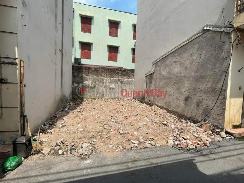 LAND FOR SALE IN LIEN MAC - BAC TU LIEM - AREA 50M2 - FRONTAGE 4M - PRICE 5 BILLION - ALLEY FOR CARS TO PARKING AT THE DOOR - VENTILATED Sales Listings