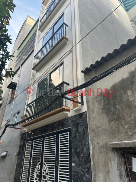 BEAUTIFUL 6-STOREY HOUSE WITH 4 BEDROOMS FOR SALE - CAR ACCESS - GOOD PRICE IN LINH NAM Sales Listings