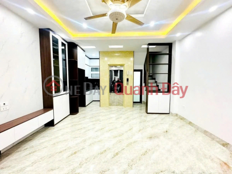 NEWLY BUILT HOUSE FOR SALE WITH ELEVATOR IN LANE 310 NGHI TAM, 5 FLOORS, READY TO MOVE IN, FULLY FURNISHED _0