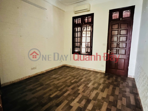 House for sale in Hoang Quoc Viet, Cau Giay, 72m2 x 4 floors, 4m frontage, 17.9 billion. _0