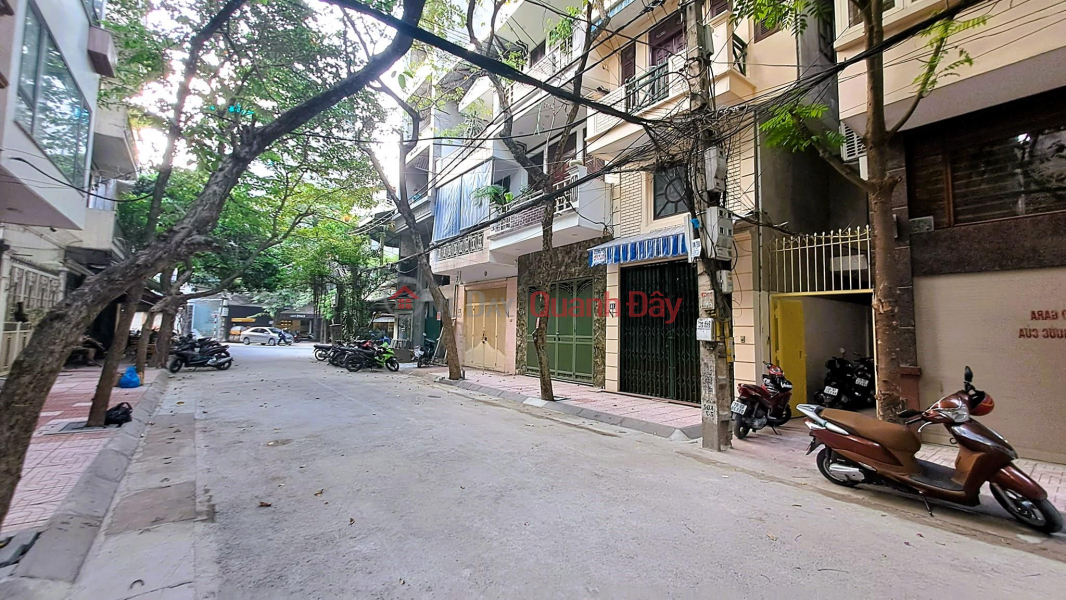 Super Rare: 1 House facing the Alley, Avoid Cars, 2 Open Rooms, Price Only 5 Billion - Nguyen Ngoc Nai 31m2, 4 Floors Sales Listings