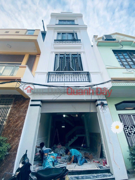 House for sale, Ngo Gia Tu 52m2, 4 floors, brand new, independent. car lane. PRICE 3.95 billion right at Dang Lam Market Sales Listings