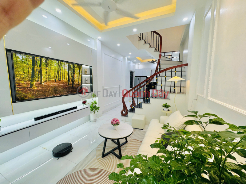 căn nhà đẹp, căn góc trần lãm, ngay gần bv đột quỵ, ngõ oto rộng thoáng, giá 2,x tỷ thiện trí là thương lượng Niêm yết bán