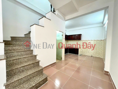 NHÀ ĐẸP- GIÁ TỐT cần cho thuê nhanh căn nhà tại quận 12, TPHCM _0