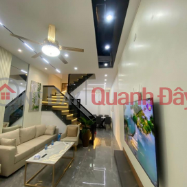 Bán nhà Lý Nam Đế, 60m2, 3 tầng, mặt tiền 3.3m, nhỉnh 19 tỉ, ngõ thoáng, kinh doanh homestay _0