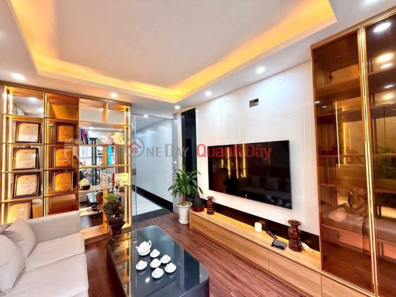 Bán nhà đẹp Thụy Khuê gần phố thang máy xịn, full nội thất hơn 7 tỷ Niêm yết bán