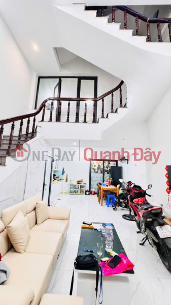 Nhà Cổ Nhuế – 35m² x 5 tầng – Ngõ 145 - Gần chợ, trường học – 6.4 tỷ Niêm yết bán