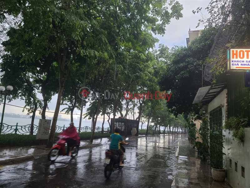 Lac Long Townhouse for Sale in Tay Ho District. 217m Approximately 25 Billion. Commitment to Real Photos Accurate Description. Owner Can Thanh Sales Listings