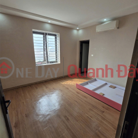HOT HOT HOT BEAUTIFUL APARTMENT FOR SALE URGENTLY AT A GREAT PRICE in Giang Bien Ward, Long Bien District, Hanoi _0