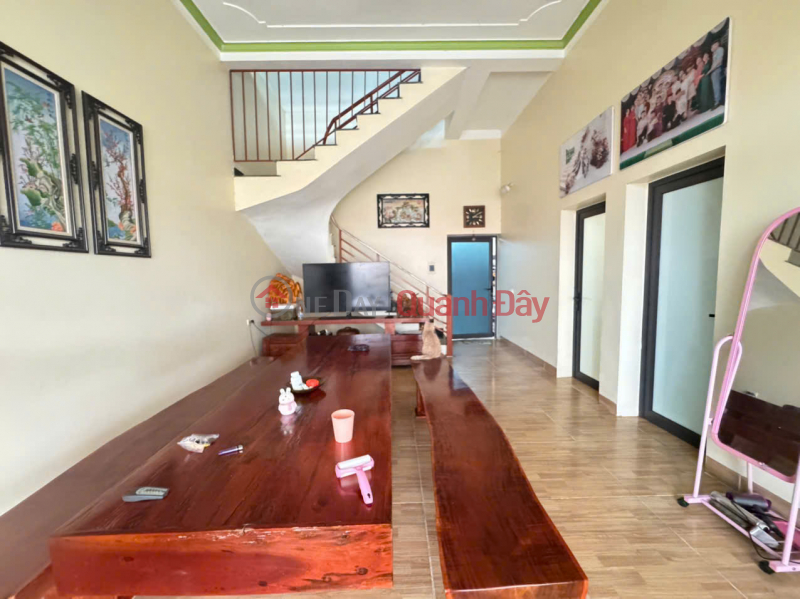 Property Search Vietnam | OneDay | Residential Sales Listings | 2-storey house for sale in Thang Tri, Minh Tri, Soc Son. 9m wide frontage, beautiful house, fully furnished