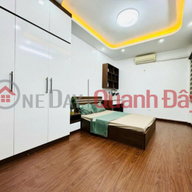 URGENTLY SELLING THACH BAN HOUSE WITHIN THE WEEK, 32M2, 5 FLOORS, MODERN, WIDE ALLEY, NEIGHBORS AEON MALL, CLOSING PRICE 4.35 BILLION _0