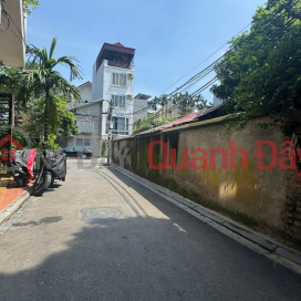 Rare! Land for sale in lane 532 Ngoc Thuy, 52m2, 7-seat car can enter and exit comfortably, investment price. Contact 0936123469 _0