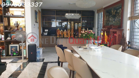 Bán biệt thự 5 tầng Phú Mỹ, Quận 7 gần Belleza, dt 278m2 (12x21m),giá 36 tỷ thương lượng _0