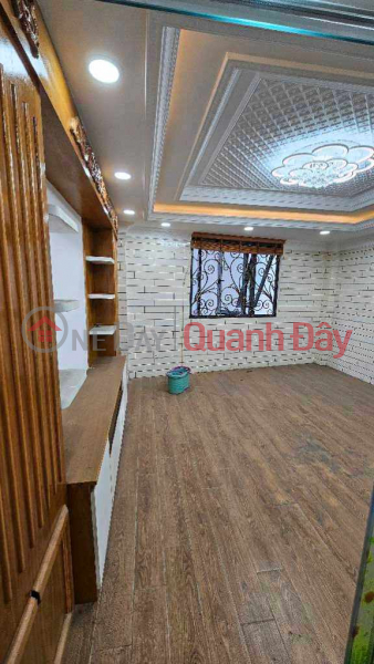 5-Story House – Accessible by Car – Le Trong Tan Street, Binh Tan District (bordering Tan Phu District) – Price 8.7 Billion VND Sales Listings