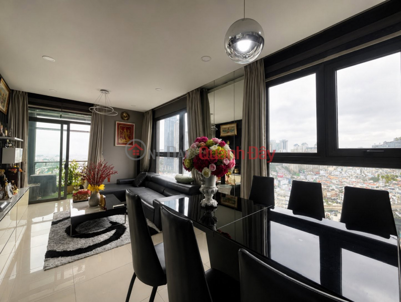 Apartment for sale at Pearl Plaza - Corner unit, 3 bedrooms, 122.31m2, view of Landmark 81 and Saigon River, ownership certificate available. Sales Listings