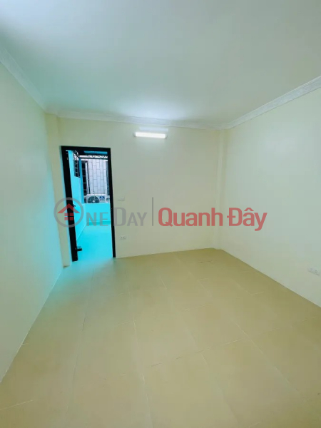 BÁN NHÀ: Khúc Thừa Dụ 
Diện tích: 45m2 / 5 tầng / GIÁ 8.55 tỷ, Việt Nam | Bán đ 8,55 tỷ