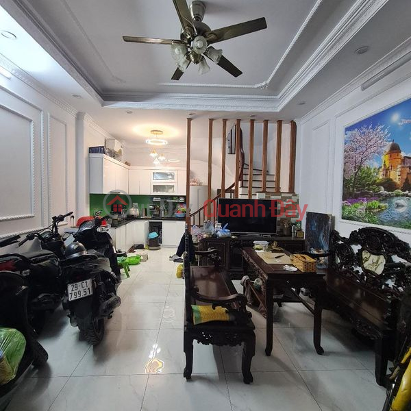 Brand new Thanh Lan house for sale 35m 5 floors with car right at the door of willing owner at any price | Vietnam Sales, đ 4.25 Billion