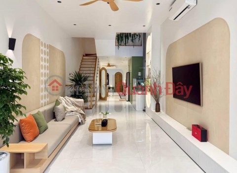 **Ranked house for sale in 8m alley on Au Co street, Tan Phu district; 3.8x11m; just over 4 billion _0
