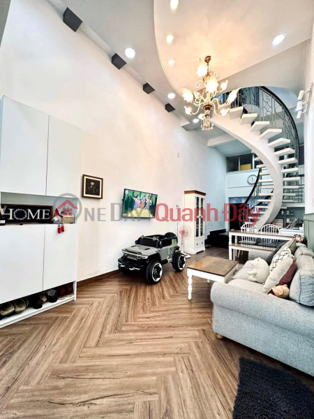 Property Search Vietnam | OneDay | Residential Sales Listings 4m Alley House for Sale, Le Van Sy, Ward 13, District 3. 7 billion