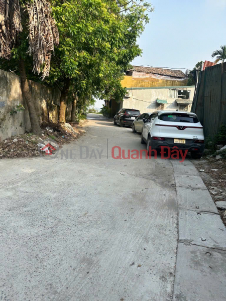 House for sale in lane 465 Ngoc Thuy, 40m x 3 floors, cars can avoid, cars can enter the house, only a little over 6 billion. Contact 0936123469 Sales Listings