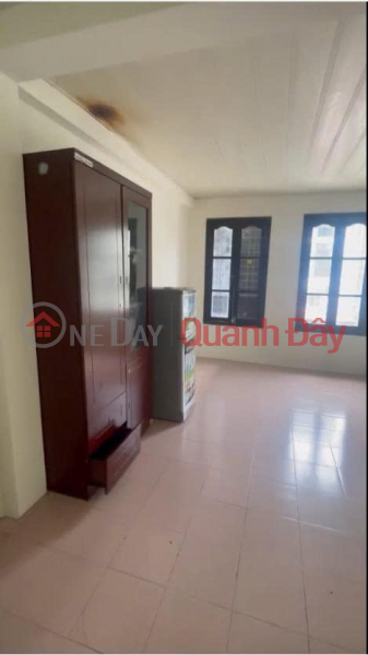nhà nguyên căn Lạc Trung, 10.5tr/tháng. 3 tầng, 60m²/tầng, 5 ngủ, 3 VS. Niêm yết cho thuê