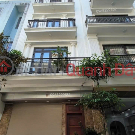 BEAUTIFUL HOUSE BUILT BY FINANCE ACADEMY STUDENTS - 45M2 - 5 FLOORS - PRICE 9 BILLION VND - CAR ACCESS<br \/> BUSINESS - _0