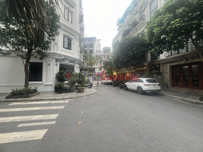 Property Search Vietnam | OneDay | Residential | Sales Listings, Adjacent to Nguyen Son - Tam Anh hospital, 90m x 6 floors, sidewalk, car parking