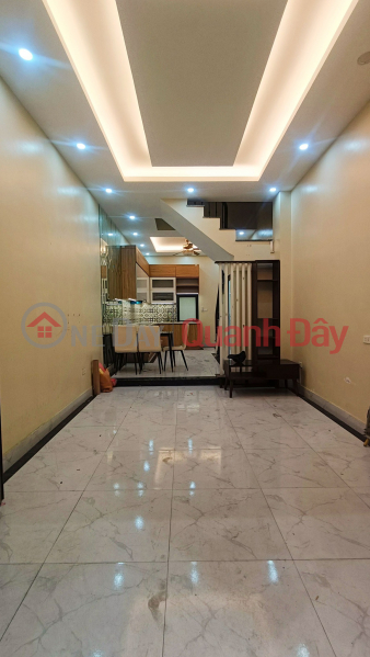 Property Search Vietnam | OneDay | Nhà ở | Niêm yết bán Bán nhà phố Hào Nam - Đống Đa, 34m2, 4 tầng giá HẠ CHÀO chỉ 7,6 tỷ