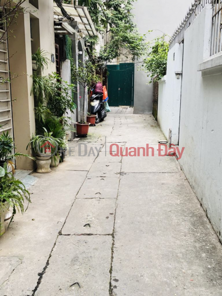 Property Search Vietnam | OneDay | Residential Sales Listings DOI CAN HOUSE FOR SALE - 100% SOLAR POWERED HOUSE - Usable area 80M2 x 4 FLOORS x 4.1M. ONLY 8 billion.