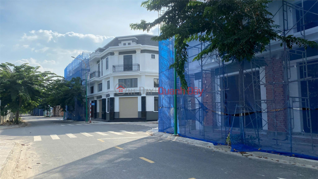 Hoa Loi Commercial Townhouse, Ben Cat - Opportunity to Receive Many Attractive Gifts on the Occasion of New Year 2025 | Vietnam Sales | đ 2.66 Billion