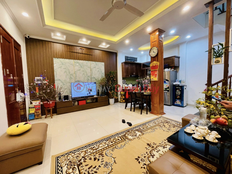 Property Search Vietnam | OneDay | Residential | Sales Listings, RARE HOUSE - EXTREMELY BEAUTIFUL NEW HOME - ANGLE Plot - WIDE FACE - 8 ROOM - NEARLY FURNITURE - 15M CAR.