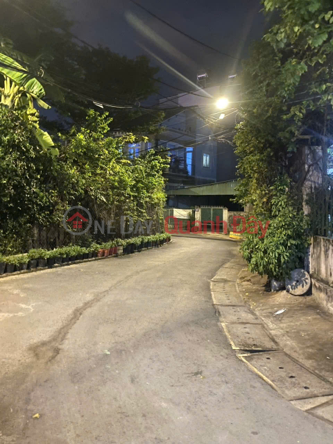Mặt Tiền KD, Binh Trưng Đông Q2, 160m2, ngang 13, hẻm xe tai tránh, giá chỉ hƠn 9ty. _0