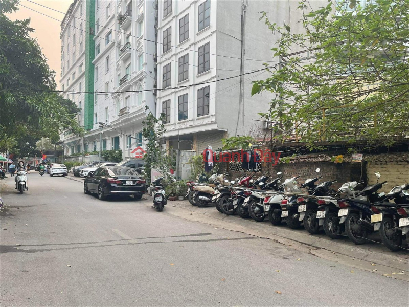 Land for sale on Trich Sai Street, Tay Ho District. 783m Frontage 67m Approximately 400 Billion. Commitment to Real Photos Accurate Description. Owner Vietnam, Sales ₫ 400.5 Billion