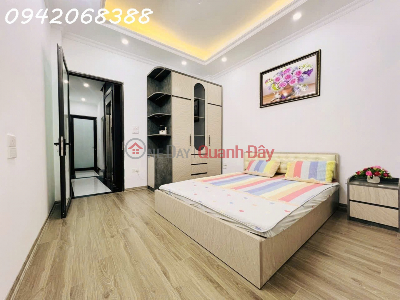 đ 10 Billion Urgent sale of house on Minh Khai Street, Mai Dong, Hoang Mai, area 50m2, 5 floors with elevator, fully furnished, beautiful location.