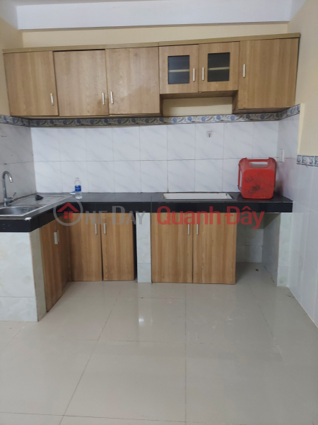 đ 11 Million Whole apartment for rent in Kinh Duong Vuong alley, 2nd floor, 2nd floor, 11 million VND