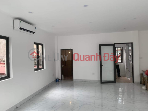 Beautiful new house, owner for rent, Business, Office 82m2- 4T, 18 Tr. Ta Quang Buu area _0