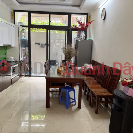Vị trí ngõ 92 to rộng đẹp nhất tuyến phố Nguyễn Khánh Toàn, ngõ ô tô tránh, nhà mình cách ô tô _0