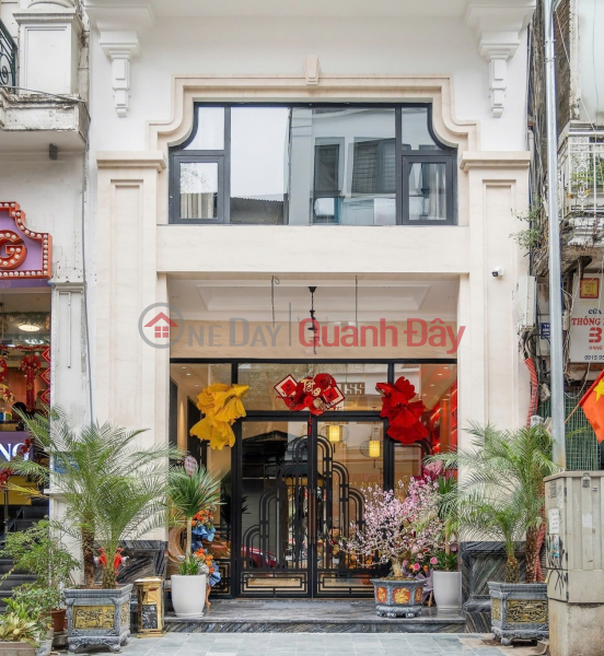 Bán khách sạn phố Đường Thành, 115m2, 8 tầng thang máy 20 phòng ngủ, 70.5 tỷ, ô tô, kinh doanh đỉnh Niêm yết bán