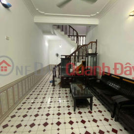 Private house for rent in lane 169 Dinh Cong, 50m2, 3 floors, 3 bedrooms, 3 bathrooms, 11.5 million _0